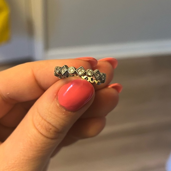 PANDORA CIRCLE & DIAMOND SHAPED ETERNITY BAND RING - Picture 2 of 4